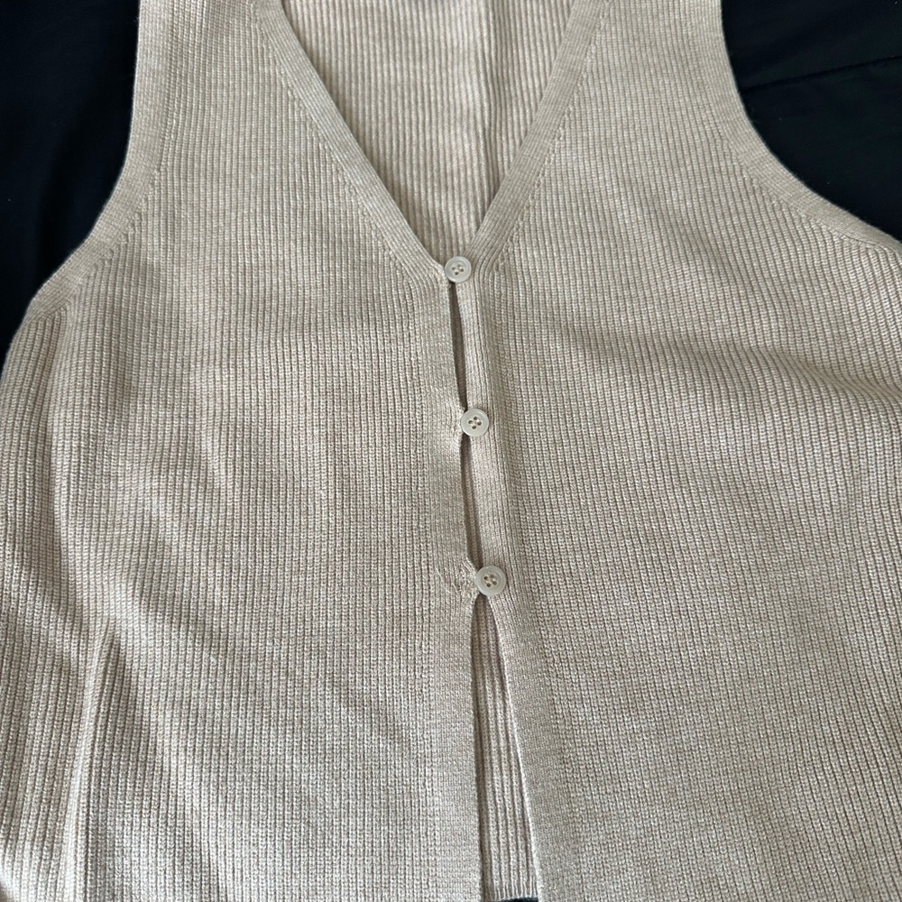 Sincerely Jules Cream Button-Up Tank Top